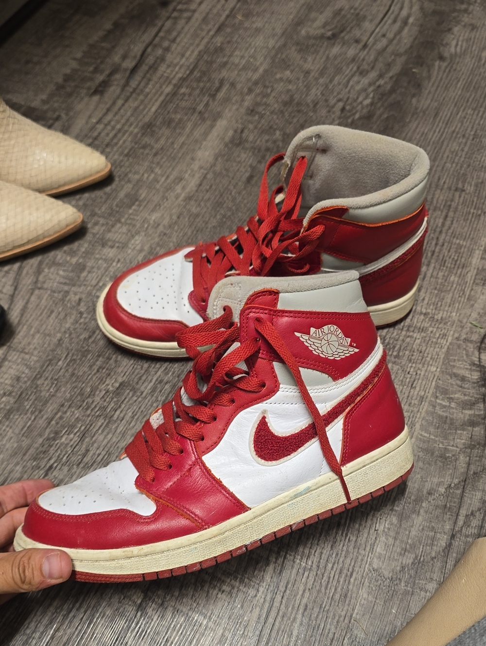 Nike Air Jordan 1 Retro High OG - White/Red